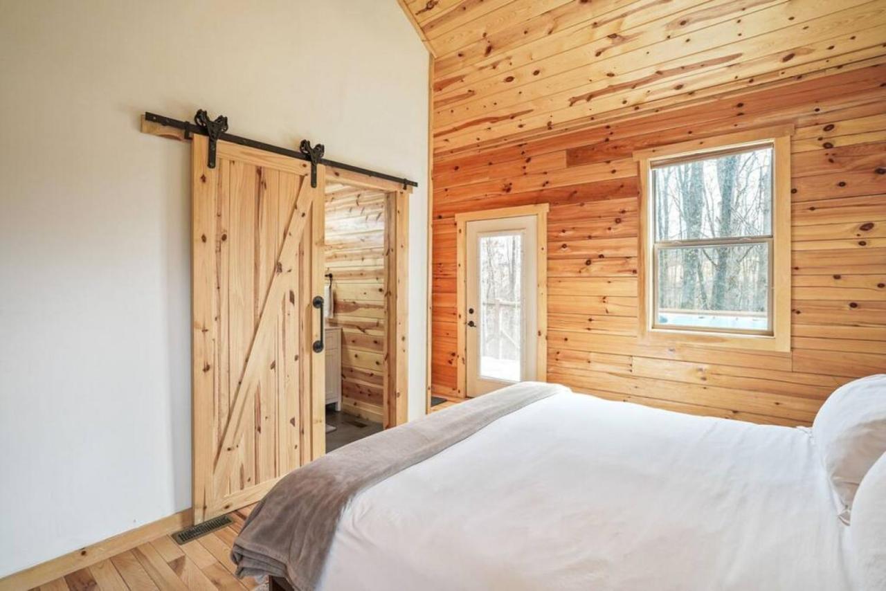 Fern Haven A Modern Take On Hocking Hills Cabins Stella Exteriér fotografie