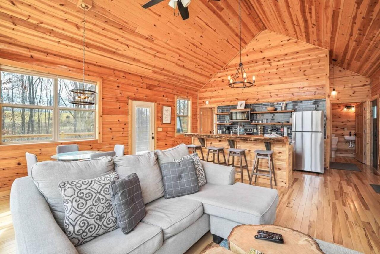 Fern Haven A Modern Take On Hocking Hills Cabins Stella Exteriér fotografie