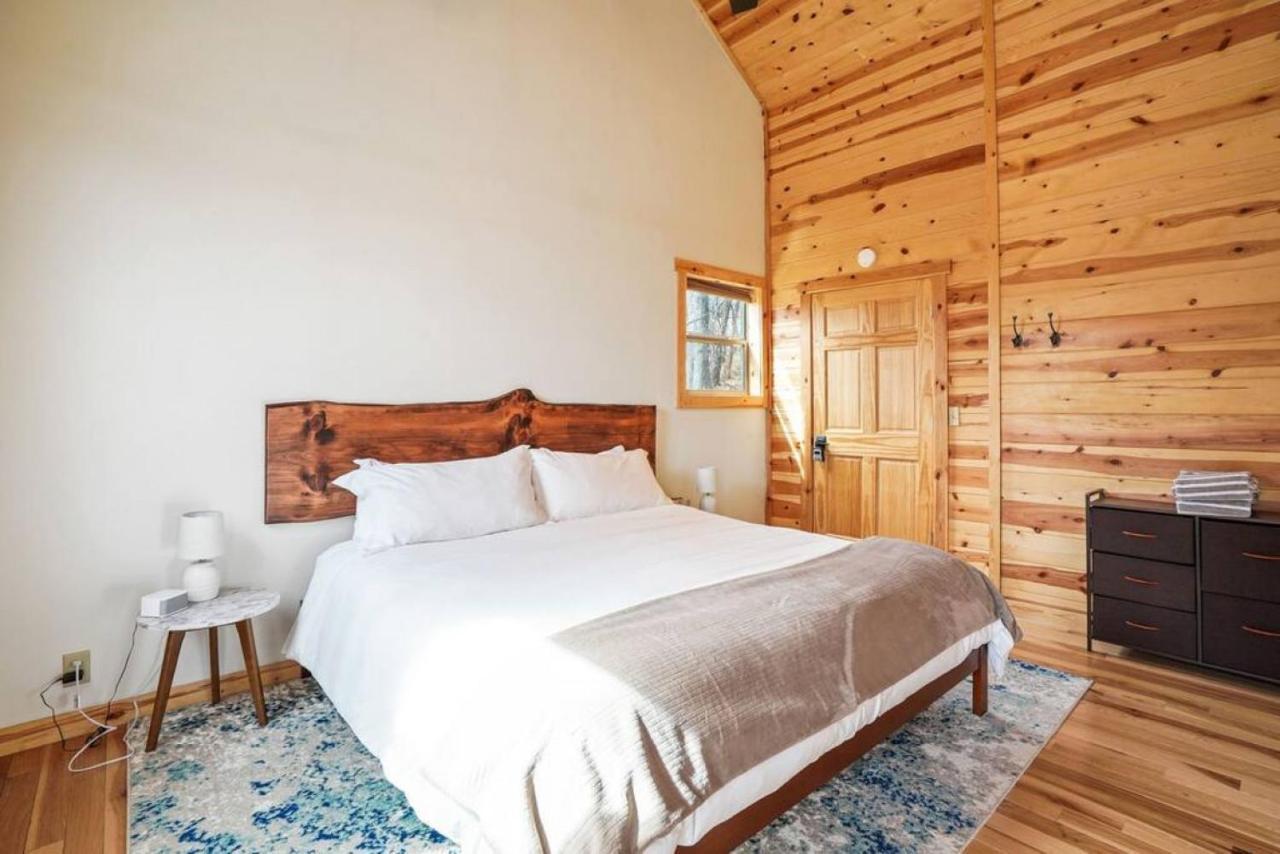 Fern Haven A Modern Take On Hocking Hills Cabins Stella Exteriér fotografie